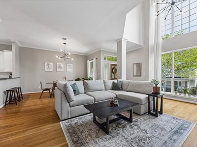 306 Fargo St