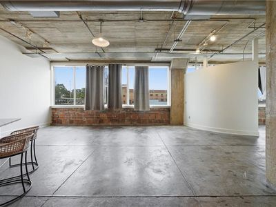 505 Whitehall St SW APT 204