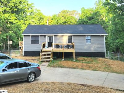 5202 Fairview Rd