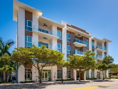 635 S Orange Ave #404