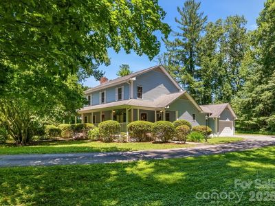 1064 Maplewood Ct