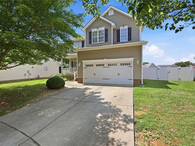 692 Triple Crown Ct