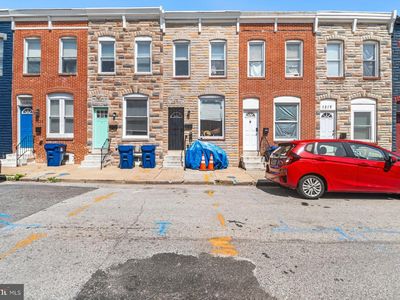 1216 Sargeant St