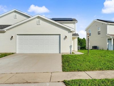 Property at 3312 Boulder Ridge Dr, Champaign, IL