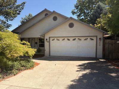 808 N Keene Way Dr