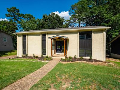 2209 Breckenridge Dr