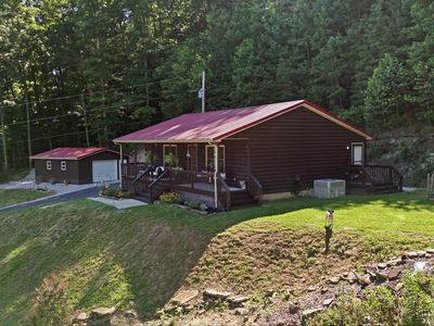 850 Cliffs Edge Rd