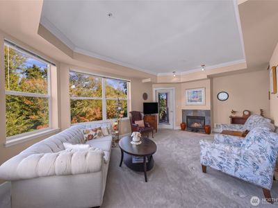 255 W Bakerview Road #B203