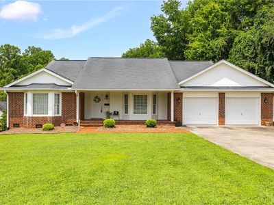 254 S Peace Haven Rd