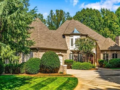 24 Rosebay Ln