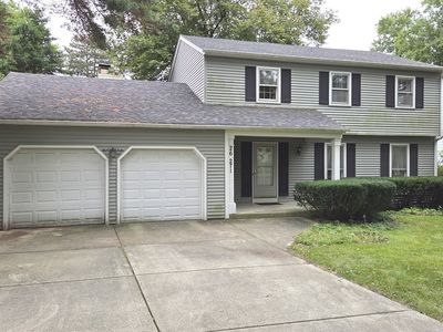 Property at 26W271 Parkway Dr, Winfield, IL