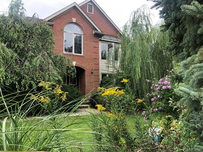 40745 N Northville Trl