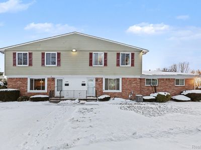 24570 Quad Park Ln