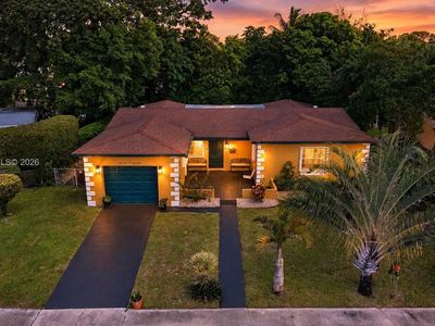 Property at 6571 SW 7th Ct, North Lauderdale, FL
