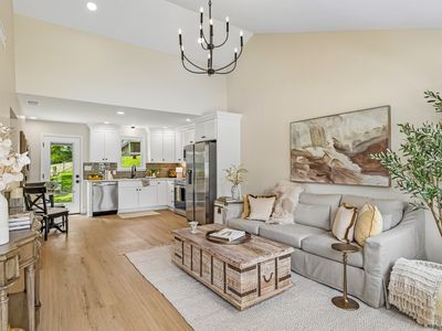 Property at 205 Glenrose Ct, Nashville, TN