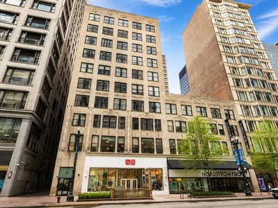 20 N State St APT 1013