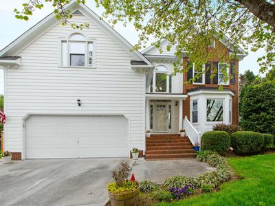 205 Halpen Dr