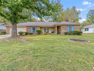 210 Fendler Pkwy