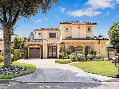 128 W Magna Vista Ave