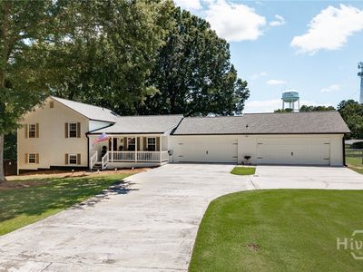 483 Whispering Oaks Drive