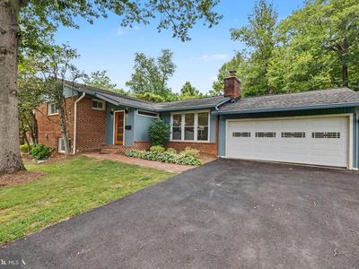 Property at 3511 Slade Run Dr, Falls Church, VA