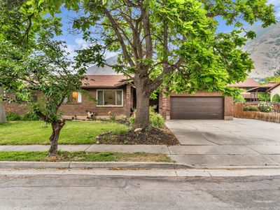 1539 E 450 S