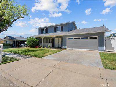 22337 Los Tigres Dr