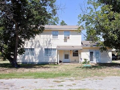 1115 Old Jacksboro Rd