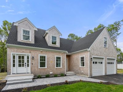 10 Laurel Cir