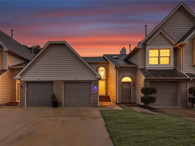 1817 Calash Way