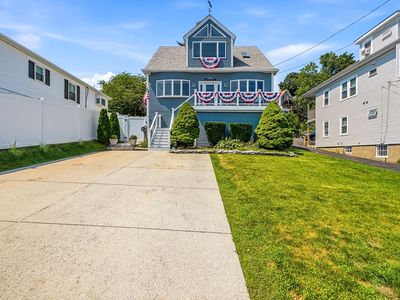 50 Floyd St