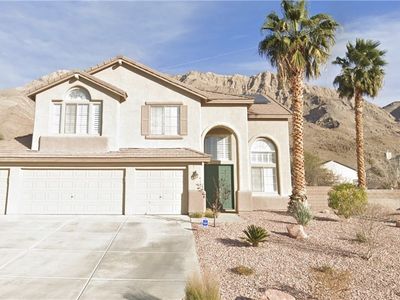 828 Temple View Dr