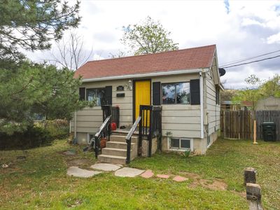 390 E Utah Ave