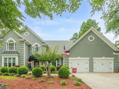 6685 Waterbury Way
