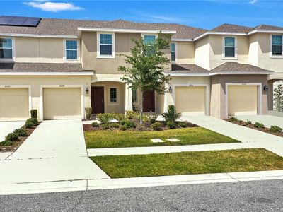 2029 Crystal Bell St