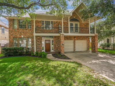 5704 Trelawney Ln
