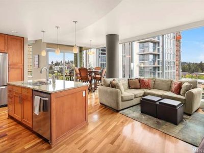 10610 NE 9th Pl UNIT 1105