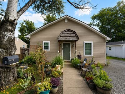 224 Jennings Ave