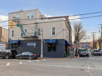 201 16th St