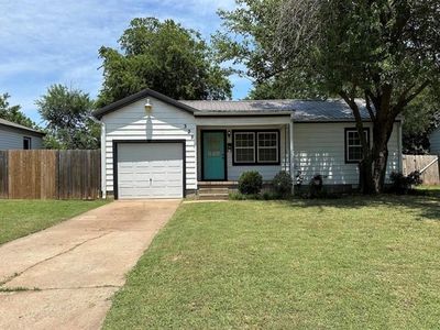 325 E Key Blvd