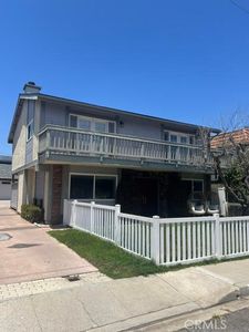 2215 Curtis Ave #A