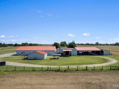 2128 W 416th Rd