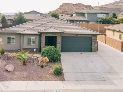 5887 S Desert Crest Dr