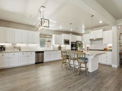 1916 Beale Cir