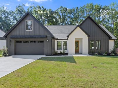 5 Inverrary Dr