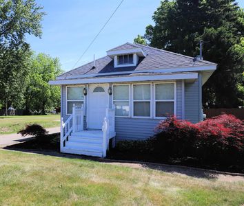401 S Main St