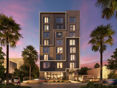 335 NW 28th St #305