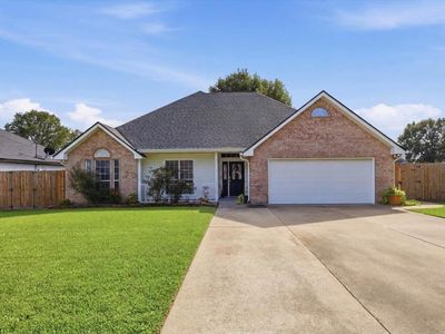 Property at 6415 Tyler Cir, Lumberton, TX