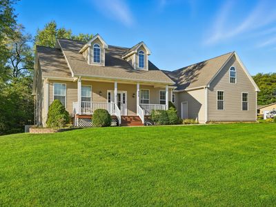 232 Akela Dr