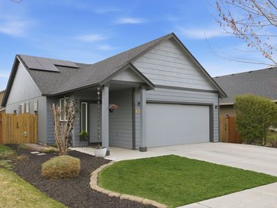 3559 SW Pumice Pl